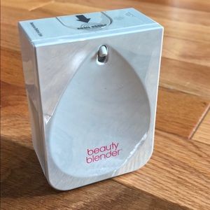 Color: 1.10 Beauty blender liquid whip foundation.